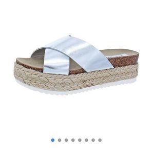 Steve Madden platform slip on sandals